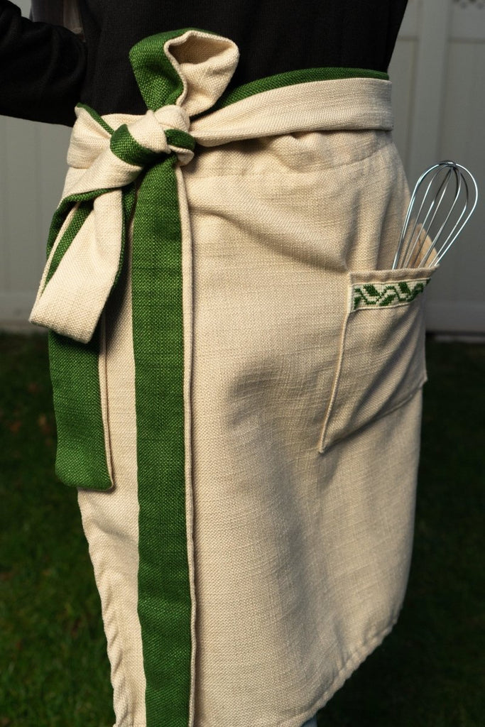 Presale: Olive Branch Apron in Vanilla Cream - Darzah